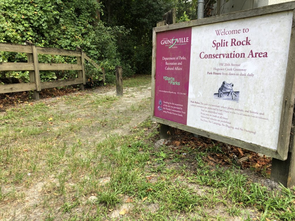 picture of trailhead sign